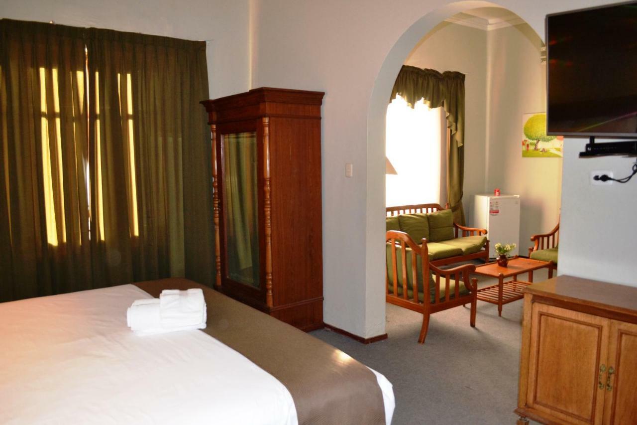Dm Hoteles Mossone - Ica Luaran gambar